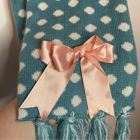 Mukluks Winter Bow Scarf Blue and White Dots - Picture 10 of 10